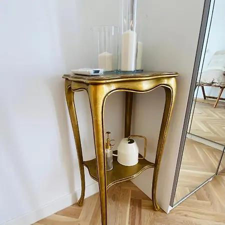 Apartman Alice Gold *