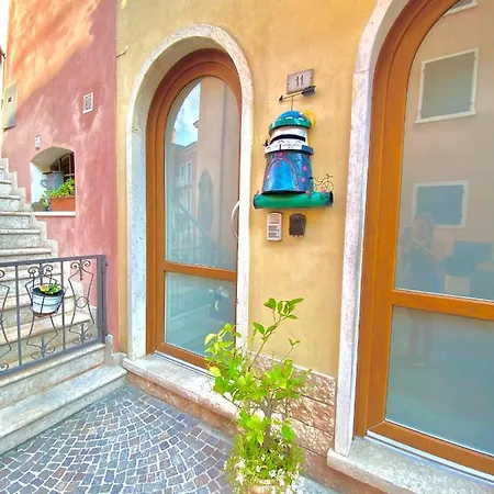 Apartman Alice Gold *