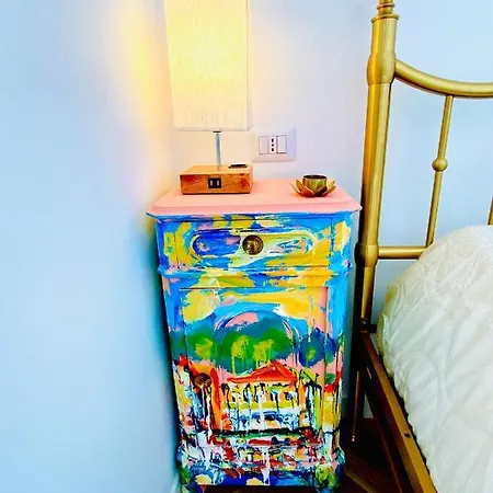 Alice Gold Apartment